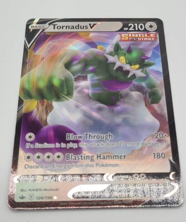 Tornadus V 124/198 Chilling Reign NM Rare Pokemon Card
