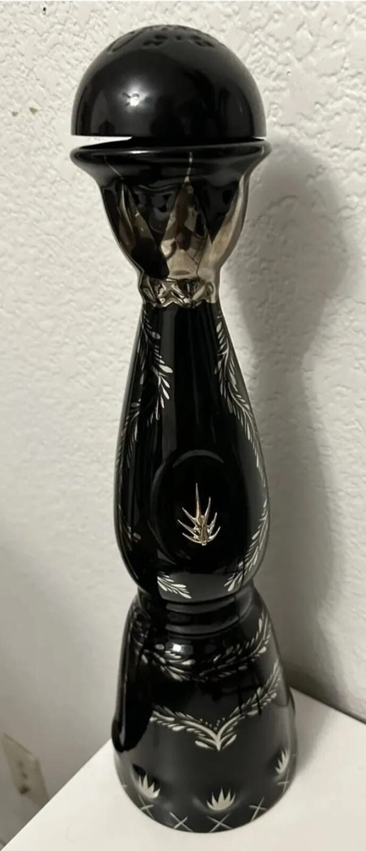 Empty Clase Azul Ultra Top Shelf Tequila Clase Azul ULTRA Extra