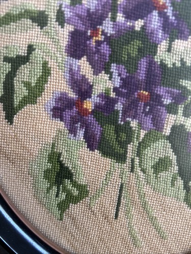 Lot 3 Vintage Floral Needle Point Cross Stitch Wood Oval Frame 24x19cm - Picture 3 of 5