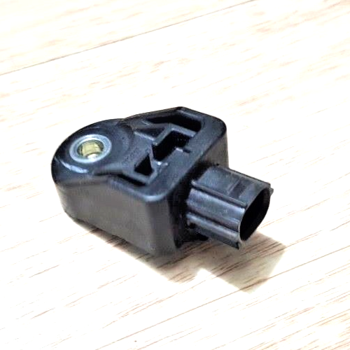 ヒロヨ toyota scion corolla rav4 xb front impact sensor 89173-42080