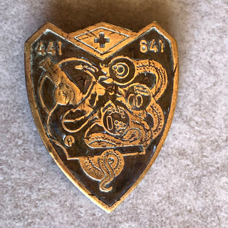 INSIGNE SANTÉ LABORATOIRE D’ARMÉE 441 / 641 ARMÉE FRANÇAISE GUERRE 39 45 WW2