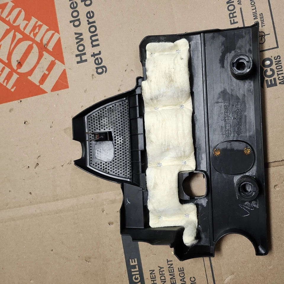 Cubierta del motor Mazda MX-5 MIATA 2006 2007 2008 2009 2010 2011 2012 2013 2014 2015 Foto 2 de 3