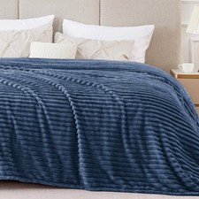 BEDELITE Fleece Blanket Queen Size   3D Ribbed Jacquard Soft and Warm Decorat...