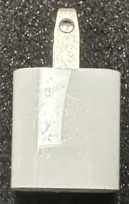 Apple Genuine 5W USB Power  Adapter   - White