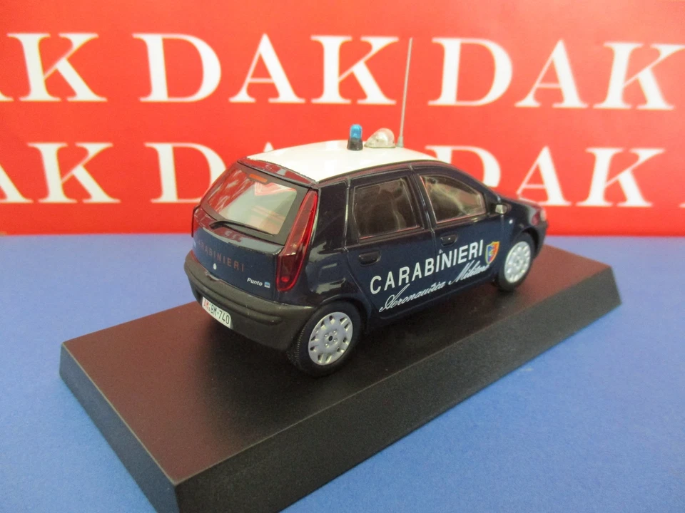 Die cast 1/43 Modellino Auto Carabinieri Fiat Punto SX Aereonautica Militare 199 - Immagine 3 di 3