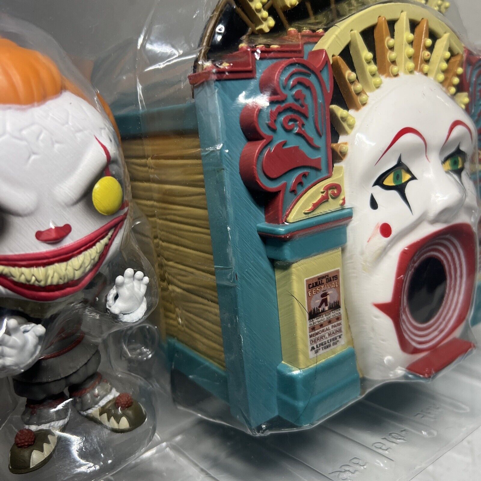 Pop! It 2: Demonic Pennywise E Funhouse #10 – Funko, Multicor - Pechinchou