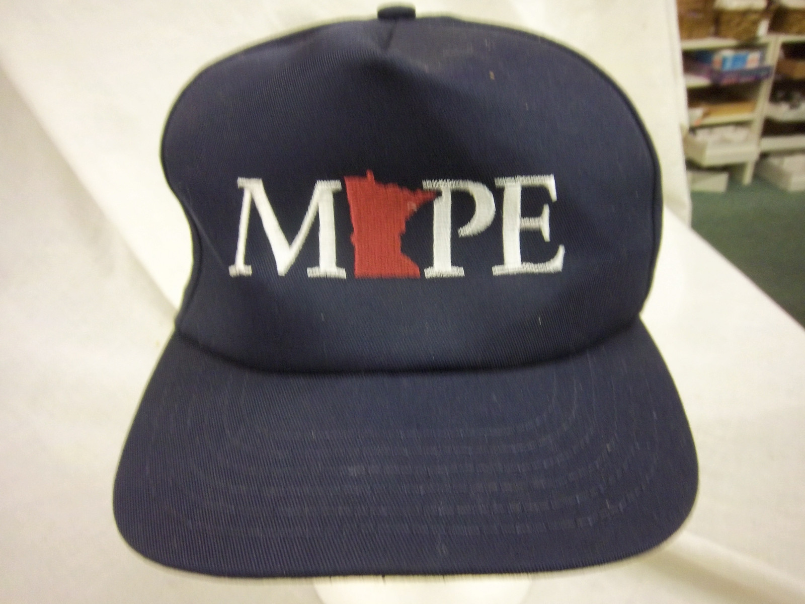 trucker hat baseball cap MN PE retro snapback cool cloth rare 1980