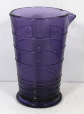 c1900 PURPLE  DRUG STORE APOTHECARY MEASURING DOSE GLASS " REALISTIC " 4 OZ.