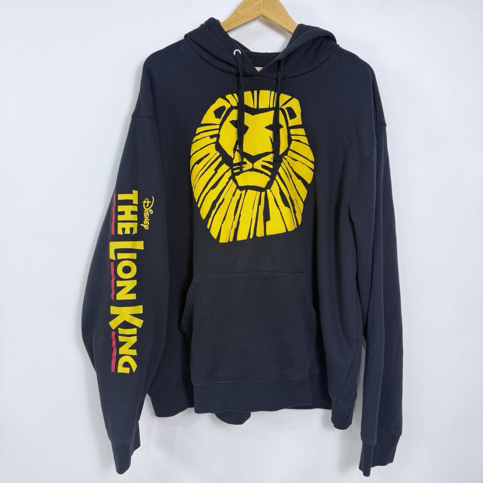The Lion King the Broadway Musical Logo Pullover Fleece Hoodie Unisex XXL Black