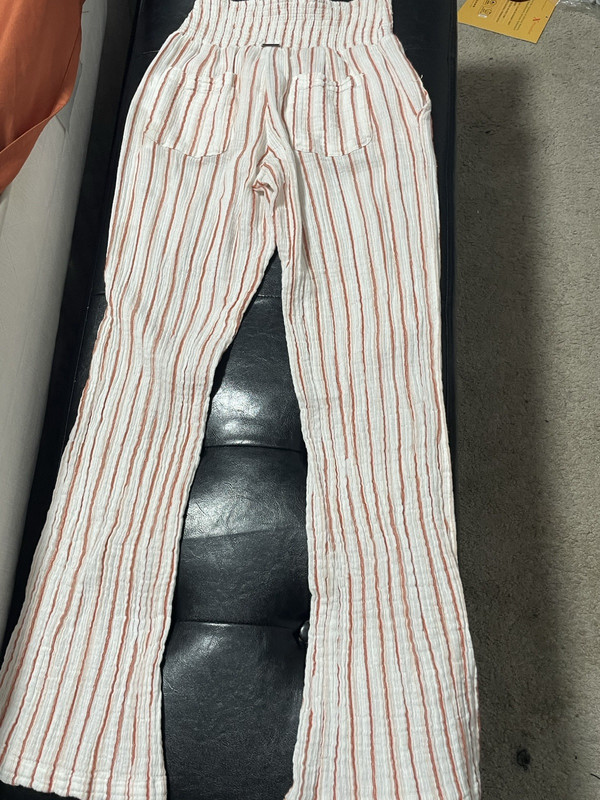 Billabong Women’s XS Regular Pants White with Orange Stripes, Striped Pattern