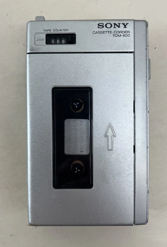 Vintage Sony TCM-600 Walkman Cassette-Corder for Parts DS66