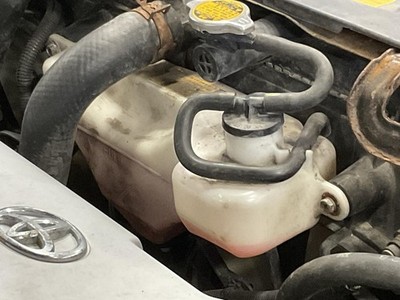 08-10 Toyota Highlander Coolant Antifreeze Radiator Overflow Bottle Tank