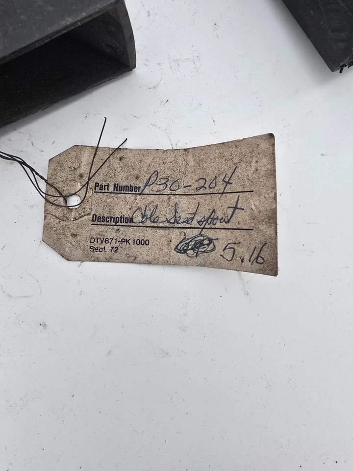 Cole Seed Spout P30-204 — 第 2/3 张图片