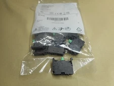 SPRECHER & SCHUH D7-X10 auxiliary contact block  (NIB)