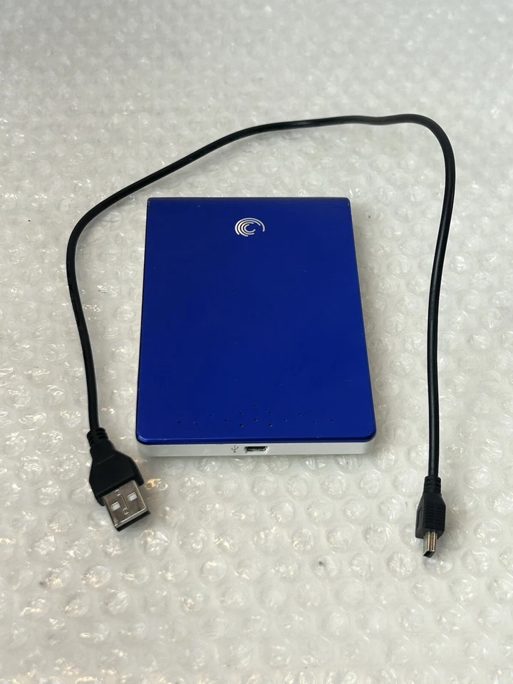 Seagate FreeAgent Go 320GB Blue w/ usb cable - Image 2 of 4