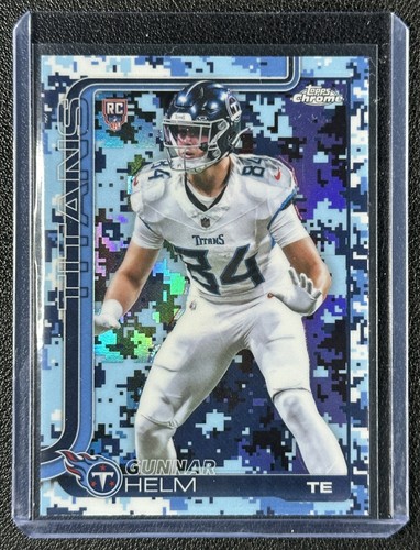GUNNAR HELM 2025 TOPPS CHROME #305 ROOKIE TEAM CAMO VARIATION RC SP TITANS