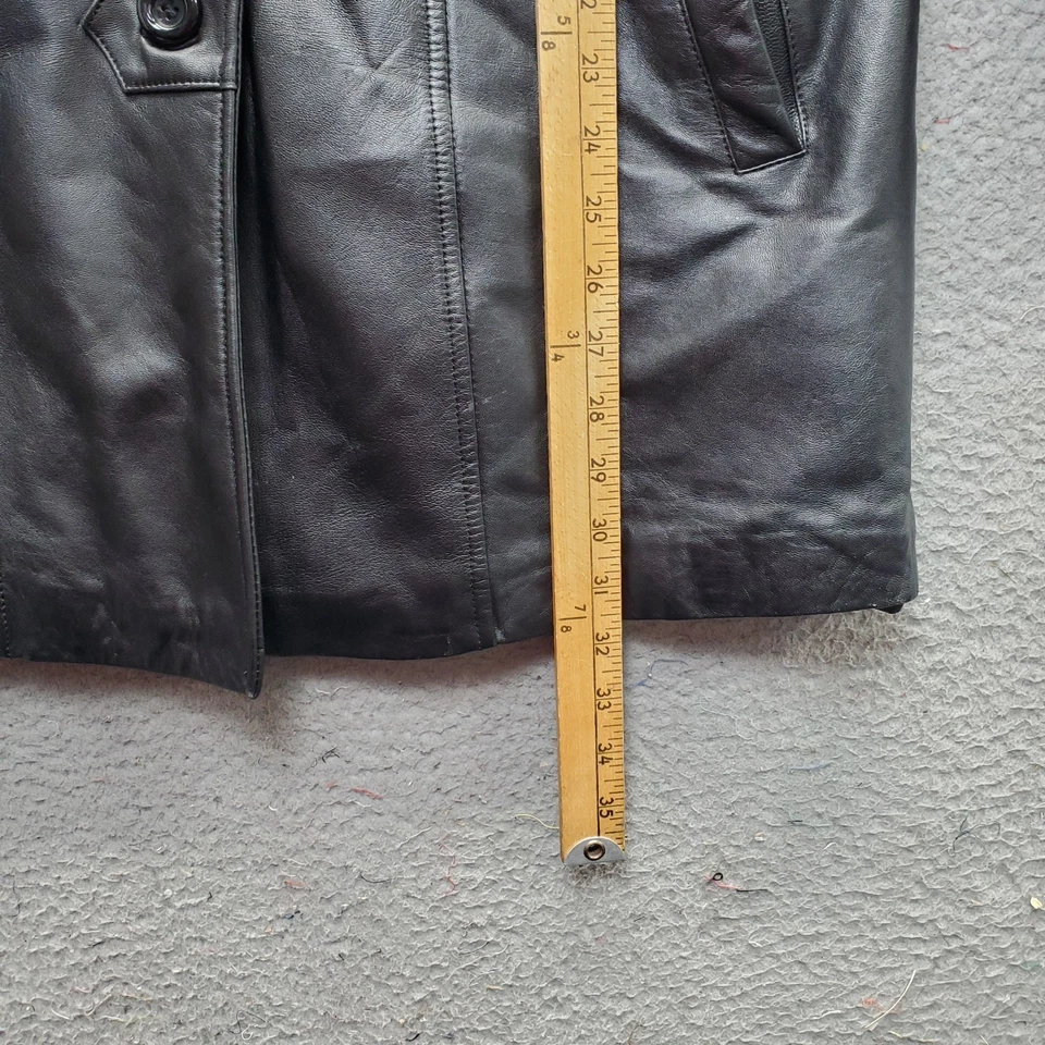 Jaqueta de couro macio Mark Reed feminina preta forrada manga longa colarinho botão frontal - Imagem 3 de 4