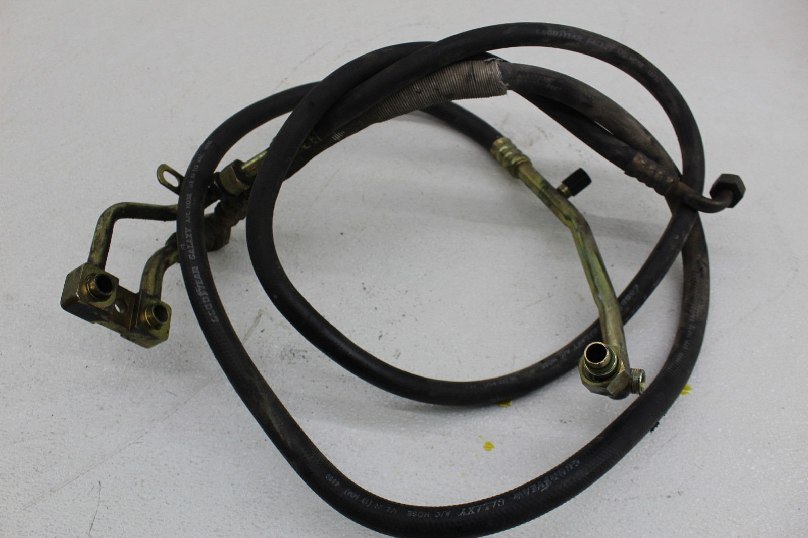 99-01 FERRARI 456 M A/C AIR COMPRESSOR HOSE