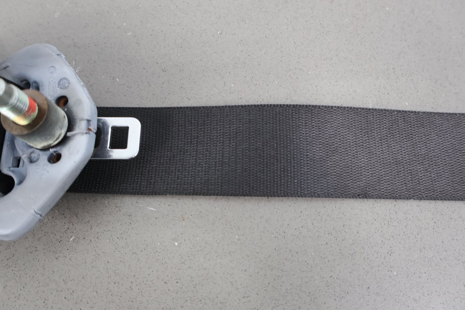 Aston Martin Vantage 2002 Front Right Seat belt retractor