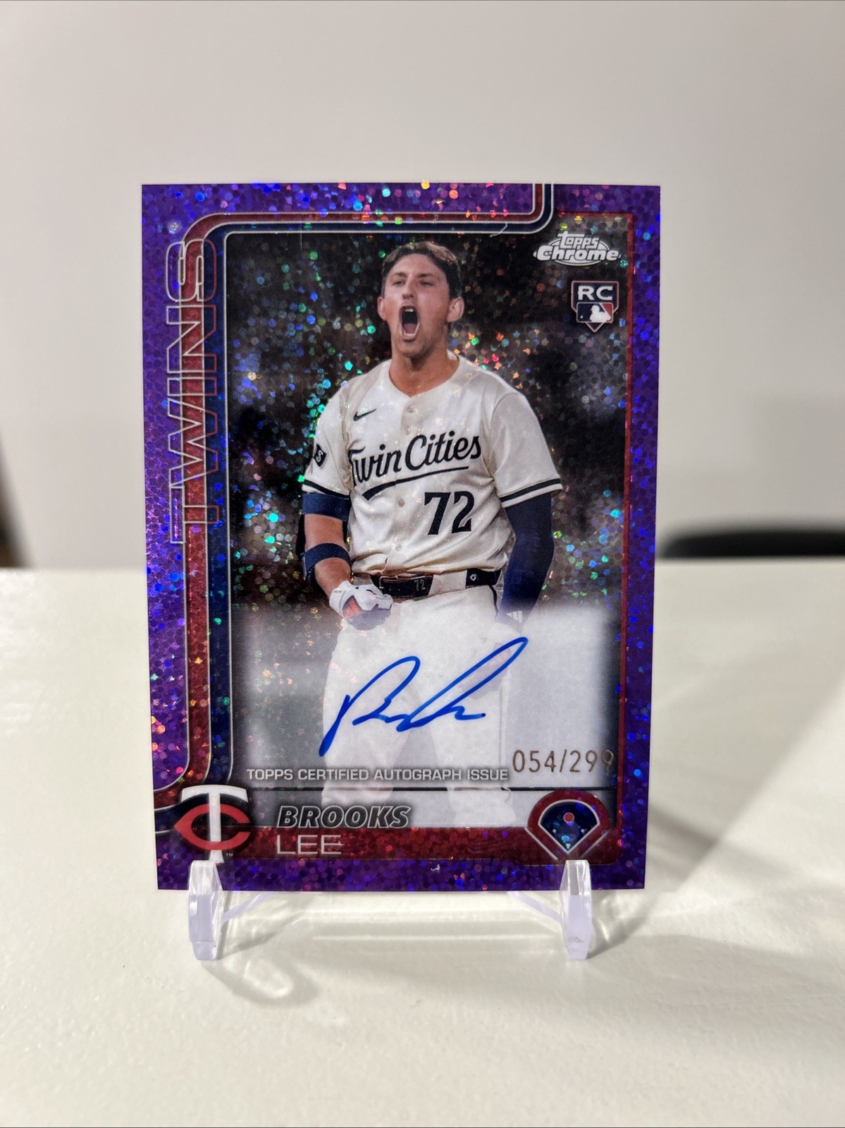 2025 Topps Chrome Rookie Purple Refractor/250 Auto Brooks Lee