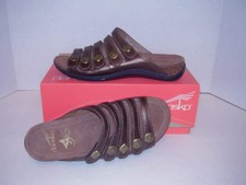 dansko janie sandals