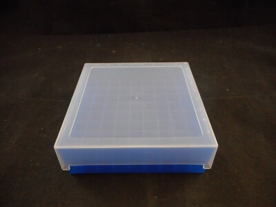 USA Scientific Plastic 81 Tube Rack 13 x 13 x 26mm Cell w/ Lid Blue ...