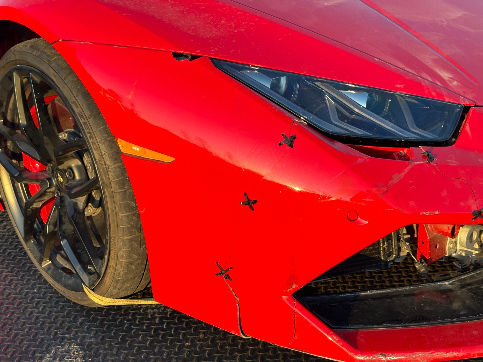 2015 2016 2017 2018 2019 LAMBORGHINI HURACAN LP 610 FRONT BUMPER COVER OEM RED