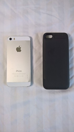 Iphone 5S White A1533 - E2642A Dead with extended battery - Picture 2 of 12