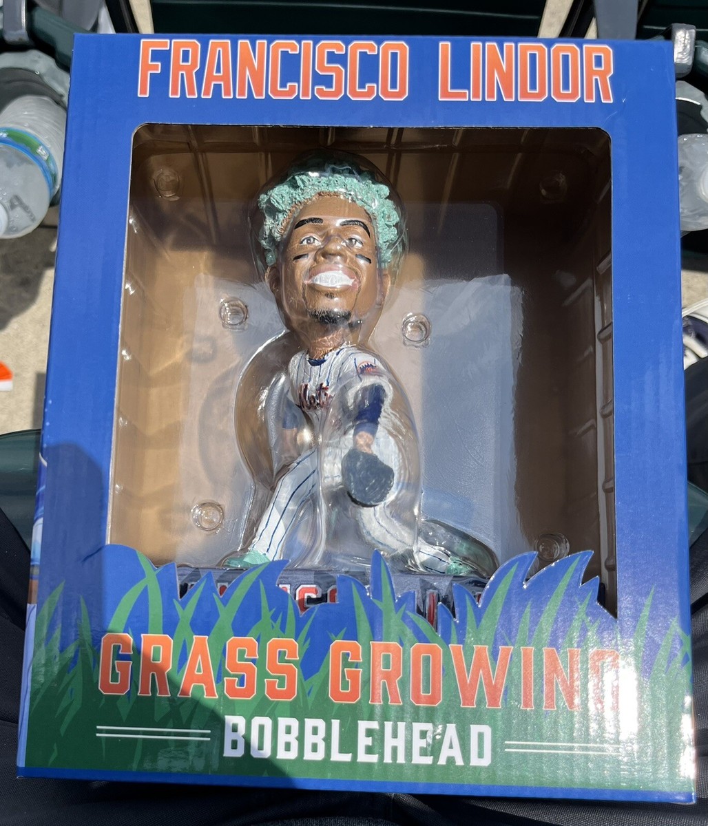 2023 Francisco Lindor Grass Growing Bobblehead SGA 5/21 LARGE