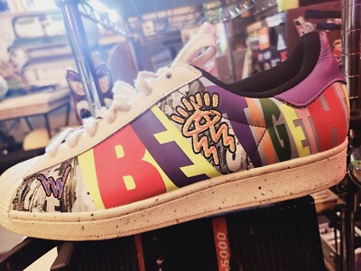 ADIDAS Superstar Pride Men's Size 11 White Red Green Black