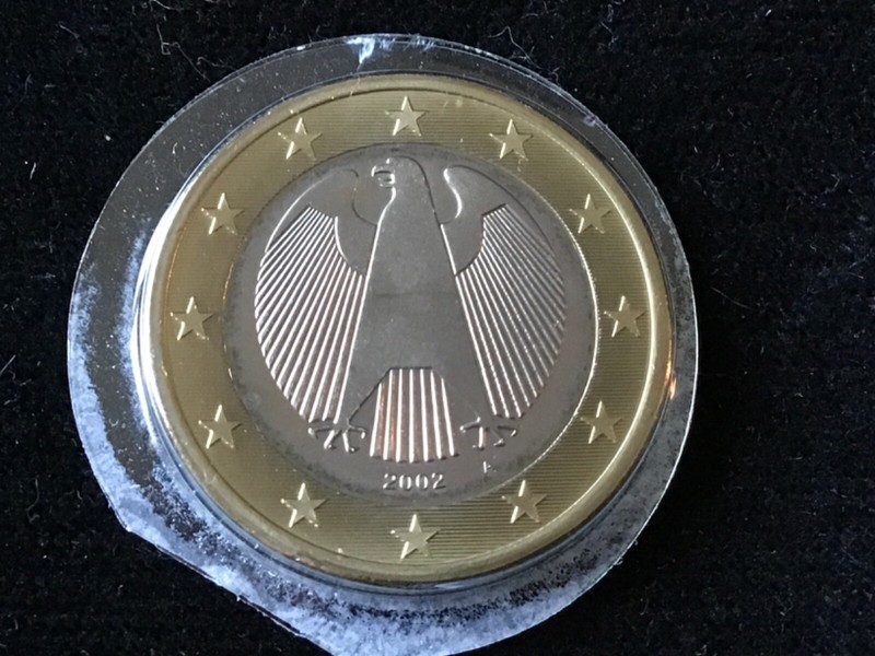 2002 1 Euro Brilliant Uncirculated Bimetallic Coin Represent Germany Eagle Nice