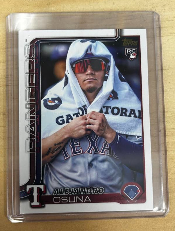 2025 Topps Update Alejandro Osuna #US10 Golden Mirror Image Variation SSP RC