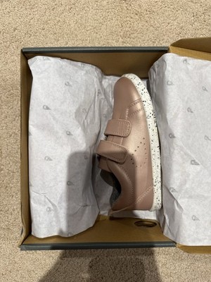 Bobux Geniune Leather Kids Shoes Rose Gold Size 9 New In The Box