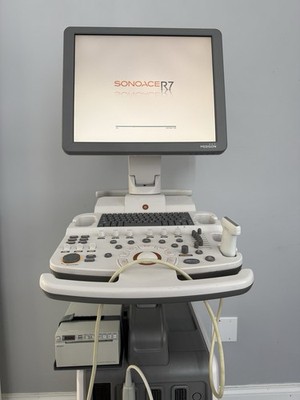 Samsung Medison SonoAce R7 Ultrasound w/ LN5-12 Probe Printer DVD-R