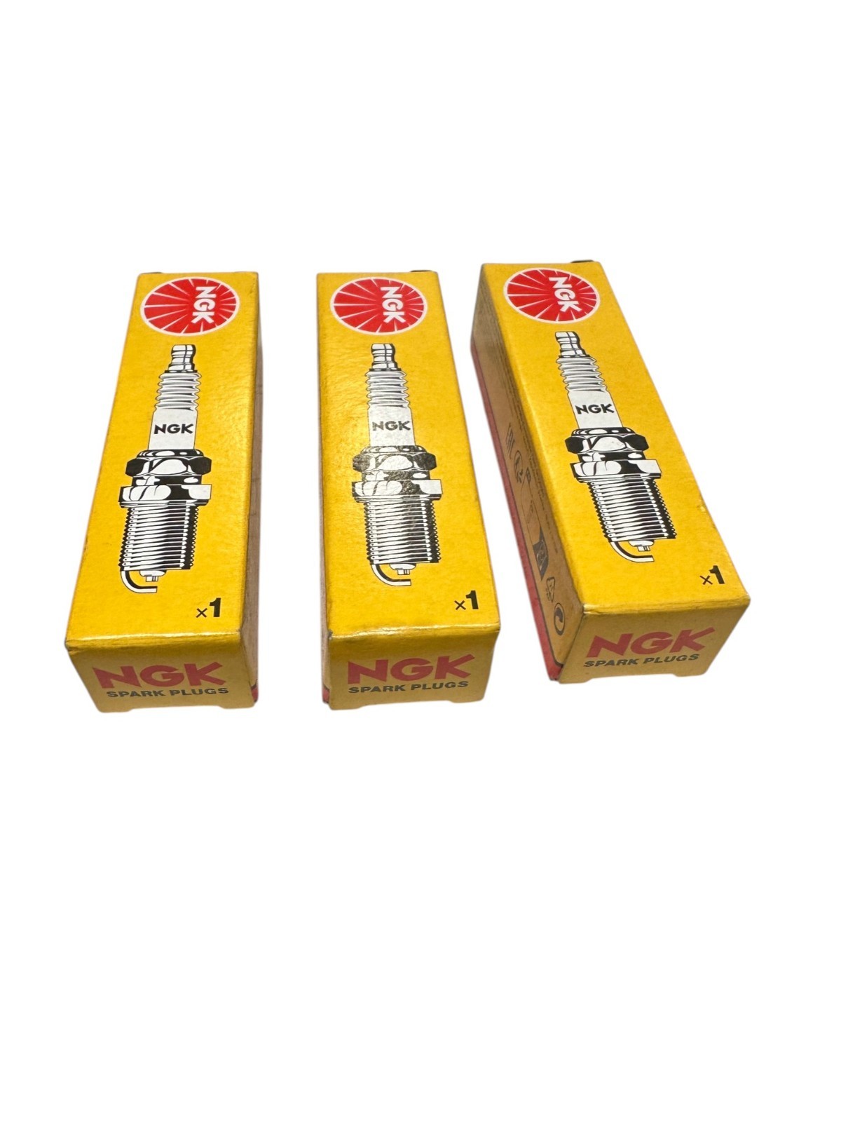 NGK  3923 BPR8ES Resistor Spark Plug Lot of 3  Fast Shipping 