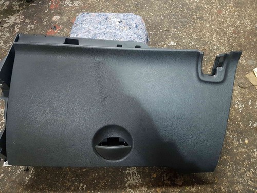 Renault Kangoo 2007-2021 Dashboard Glove Box Stroage - Picture 2 of 3