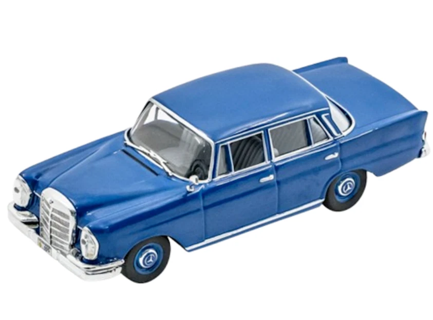 Coche Mercedes-Benz 220 S / 1964 / Autos Inolvidables (Escala 1/43) 220S, Ixo - Imagen 3 de 4