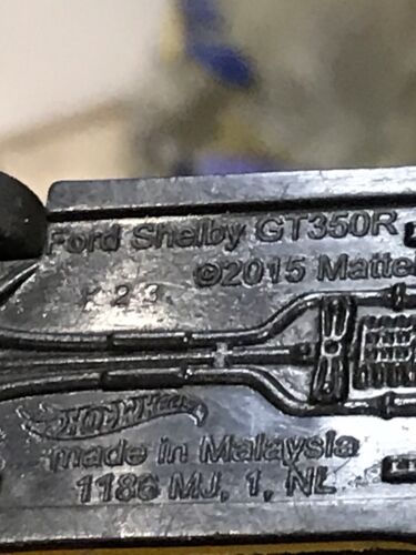 Ford Shelby Mustang GT350R Collectible 1/64 Scale Diecast 2015 - Picture 8 of 8