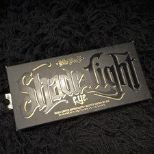 Kat Von D Shade + Light Eye Contour Palette M...