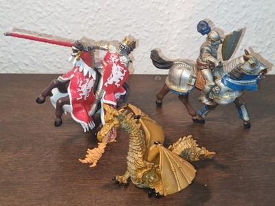 PAPO Figuren /  2 Ritter auf Pferd und ein Drache (J4a)