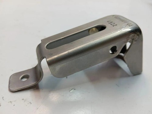 BMW 1 F20 Kotflügelhalter vorne links 9269877 1.60 Petrol 2023 31123138