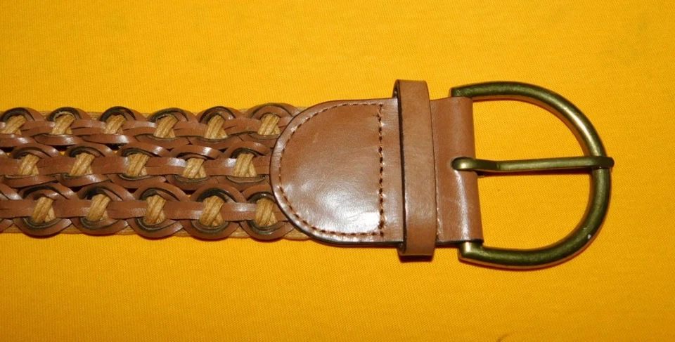 CINTURÓN TRENZADO MUJER ANN TAYLOR LOFT MARRÓN CLARO/BEIGE CUERO GENUINO TALLA XS. Foto 2 de 4