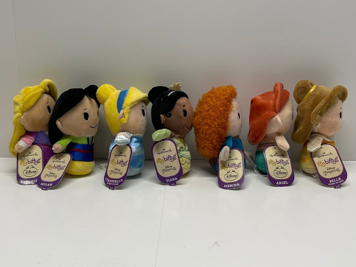 Hallmark itty bittys 美女と野獣　ぬいぐるみ　セット BRAND NEW HALLMARK DISNEY ITTY BITTYS SET OF 7 PRINCESS LOT ARIEL