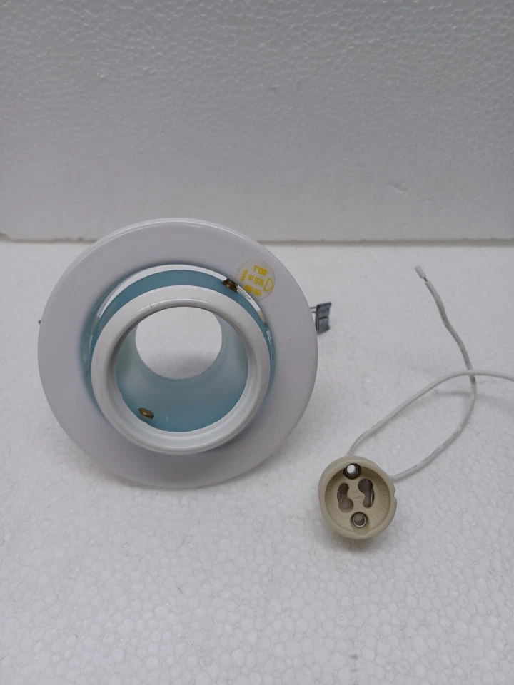 FARETTO DA INCASSO PER LAMPADE ALOGENE/LED METALLO VETRO VARI COLORI - Immagine 4 di 4