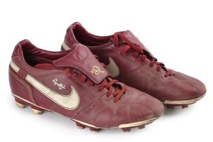 ronaldinho boots for sale