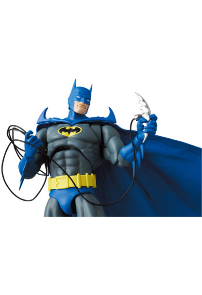 Medicom Toy MAFEX No. 215 Medicom Toy MAFEX No. 215