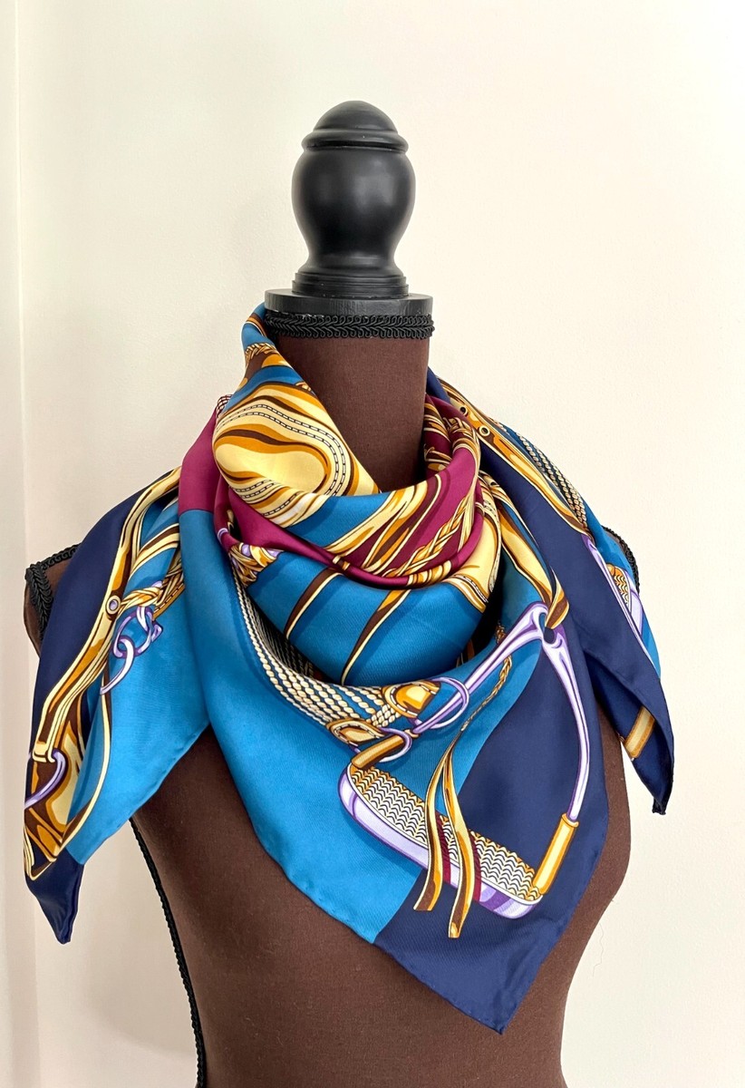 New Gucci Scarf Logo Blue Scarf with Gucci Gift Box Gucci | Accessories | New Gucci Scarf Logo Chains Blue Gold  main image 3