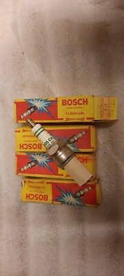 NOS Bosch Spark Plug. W150M11S, 0 241 230 500. Qty: 1