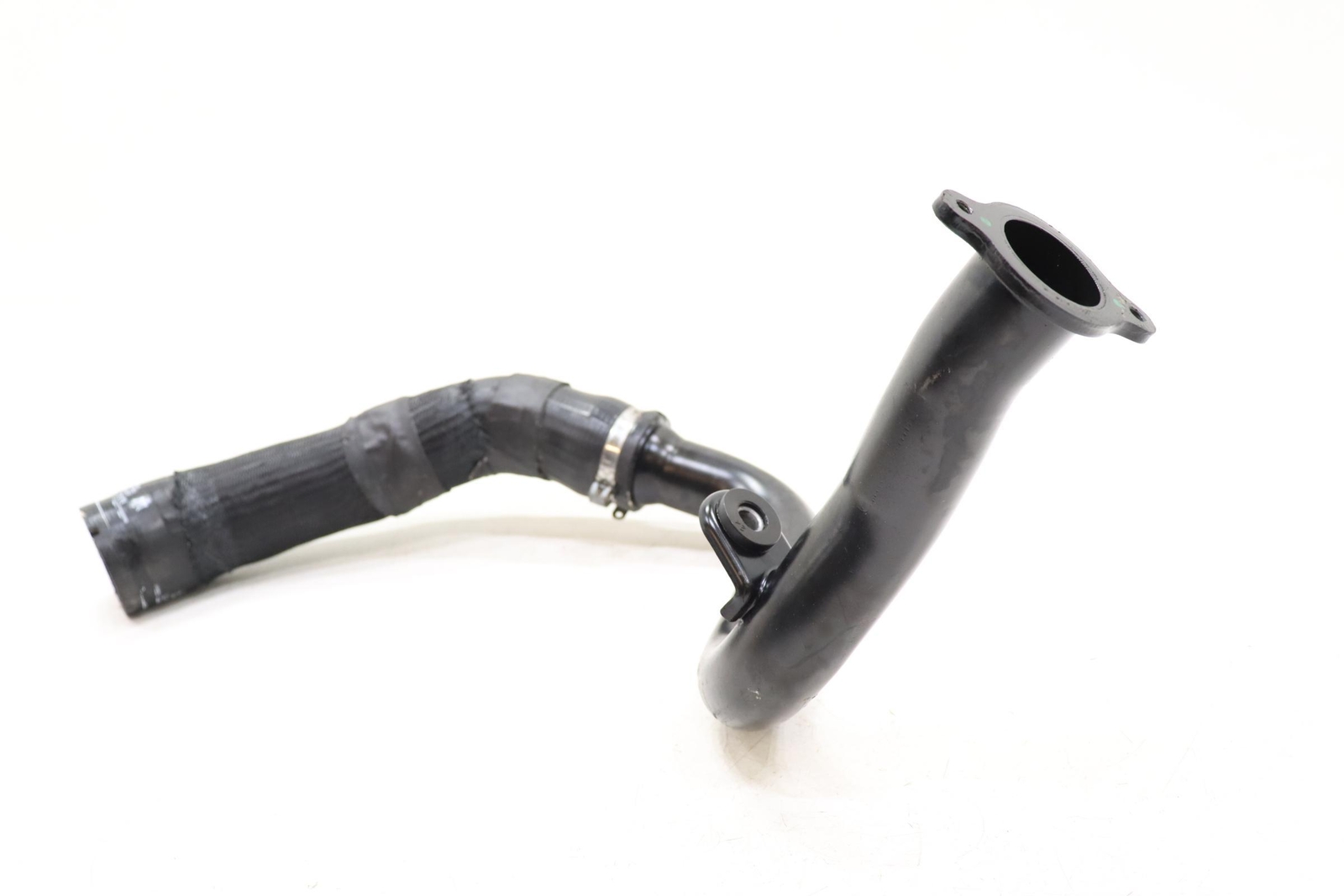 Maserati Quattroporte 2017-2024 Right Hose pipe P/N 670039061