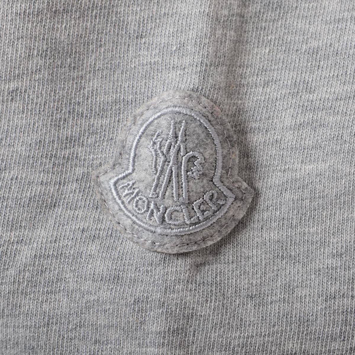 Moncler 23 years Cotton T-shirt XS Men's Gray J20918C00004 Moncler 23 years Cotton T-shirt XS Men's Gray J20918C00004